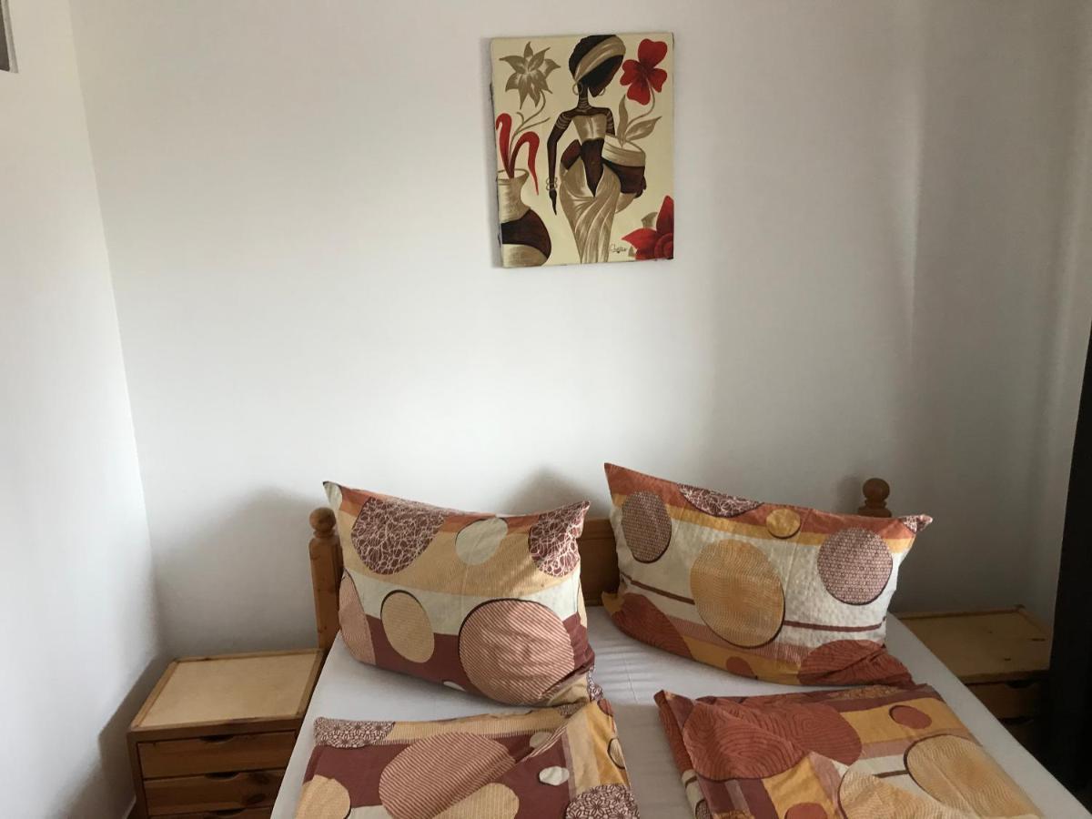 Apartament Famvarga Apartmanhaz Balatonfenyves Zewnętrze zdjęcie